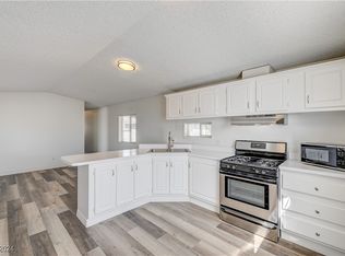 3637 Haleakala Dr, Las Vegas, NV 89122