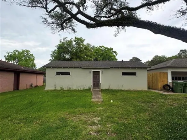 101 West St, Liberty, TX 77575