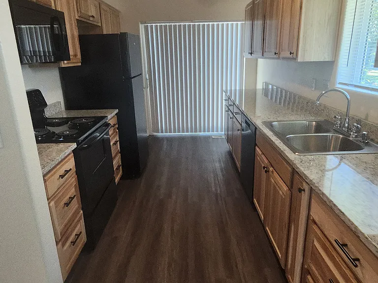 5210 Alpha St SE #5210 — Photo 2