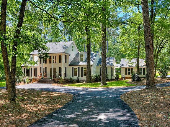 4th image of 4377 Deerwood Lane