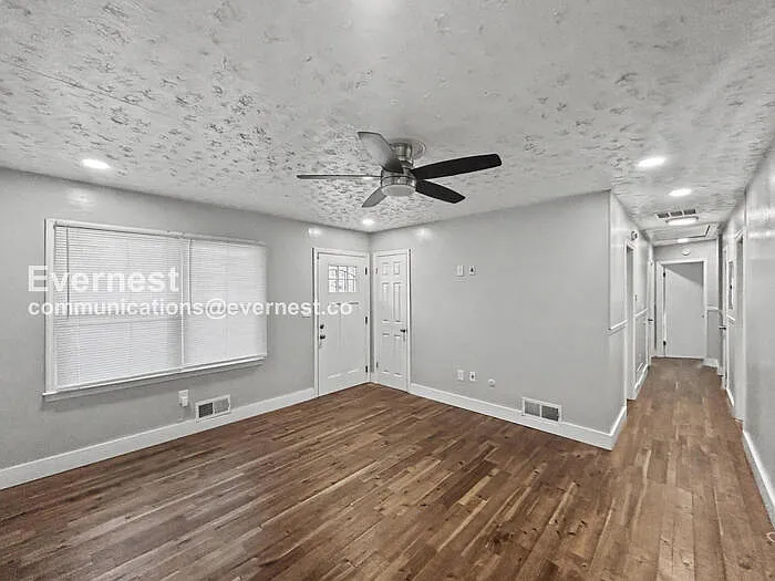 1244 Calhoun Ave — Photo 5