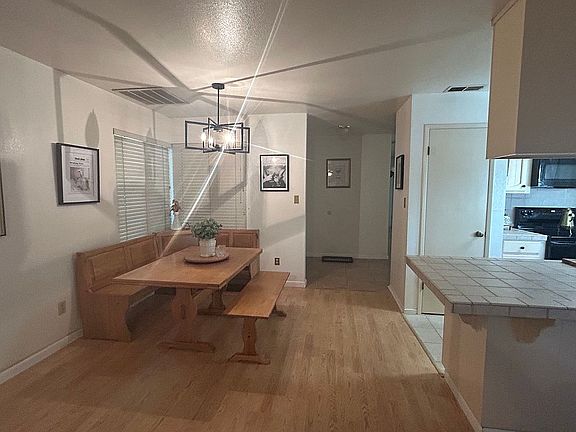 3rd image of 3705 Kona Oak Dr