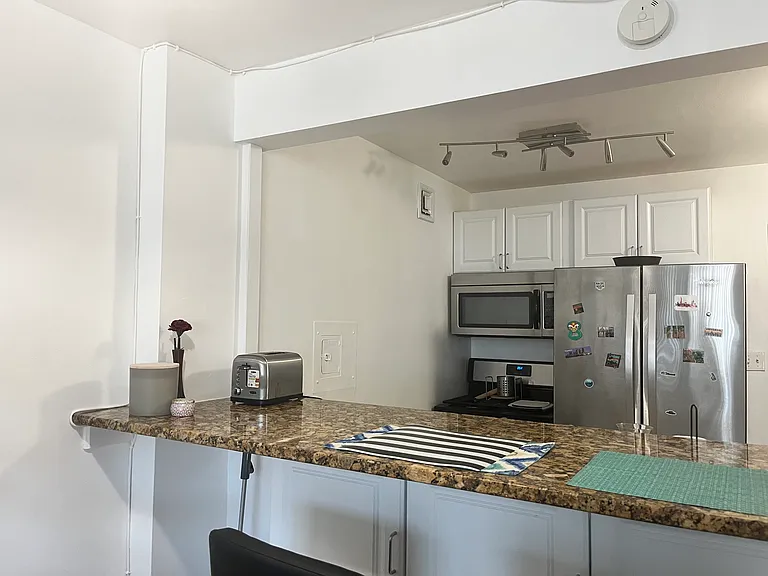 2030 F St NW #910 — Photo 15