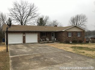 927 Sunnyview Cir, Eldon, MO 65026