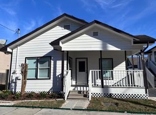1908 Mary St, Houston, TX 77026