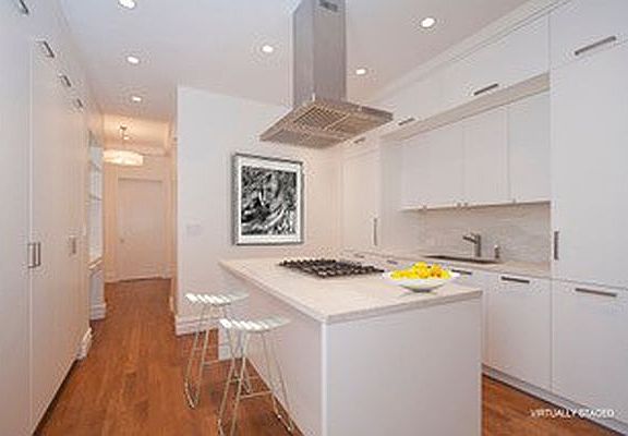 4th image of 331 E 58th St #1A