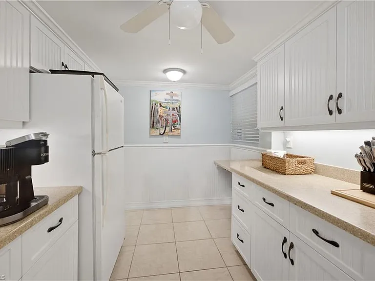 1083 Forest Lakes Dr #209 — Photo 16