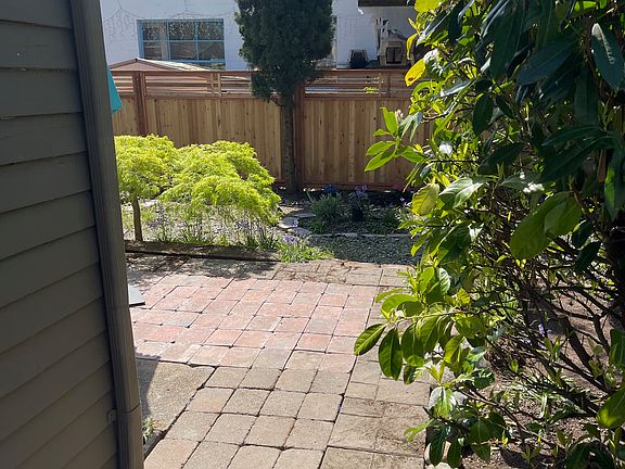 5th image of 4219 SW Juneau St