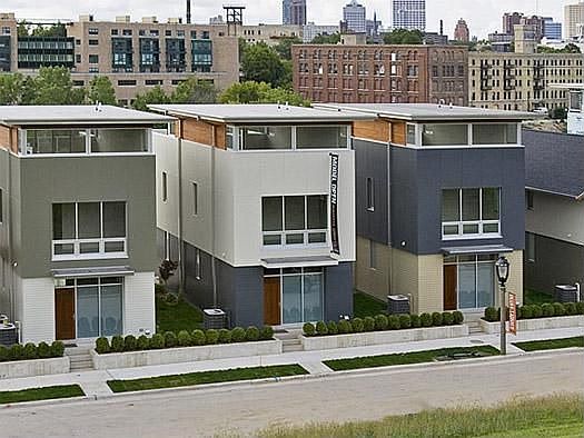 1st image of 845 E Reservoir Ave #845