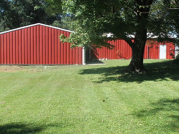 3rd image of 132 Rollington Rd #1