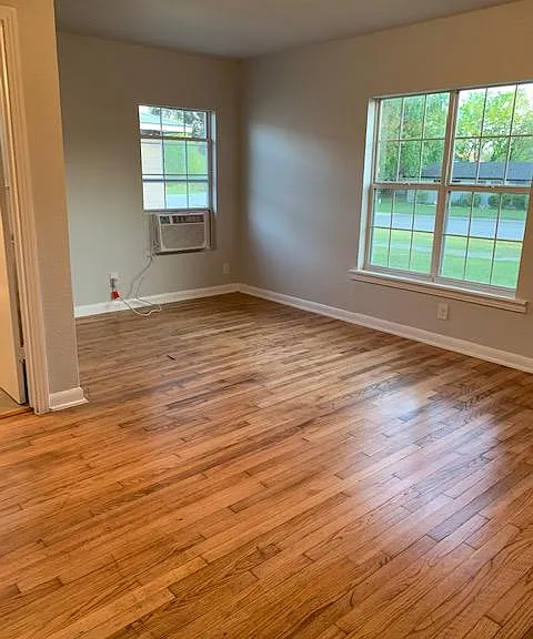 1505 Donaldson Ave — Photo 13
