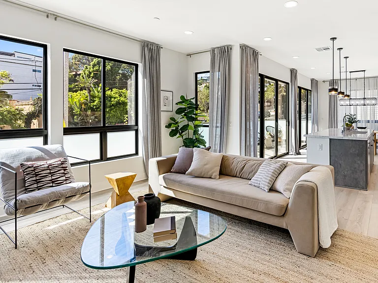 1320 W Cannon Dr #6 — Photo 10