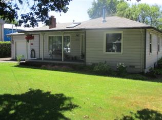 3974 Carnes Rd, Roseburg, OR 97471