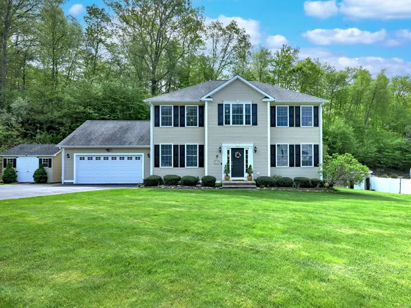 12 Stony Creek Lane, Seymour, CT 06483