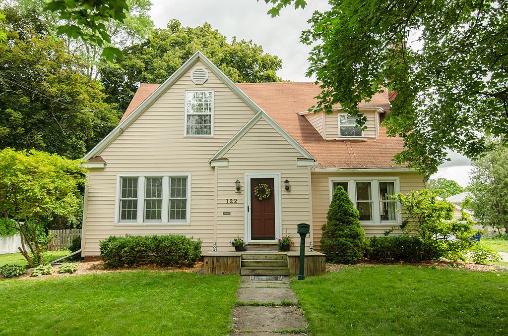 122 Helen St, Midland, MI 48640 | Zillow