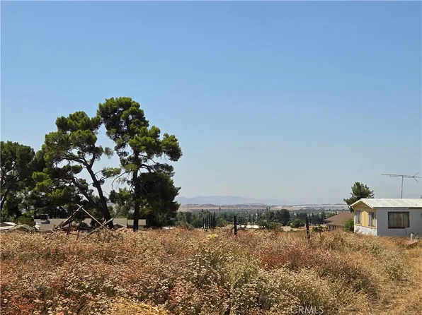 9575 Oak Glen Rd #8, Beaumont, CA 92223