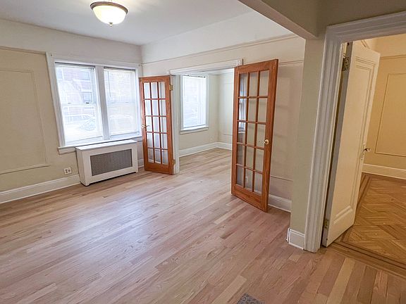 2nd image of 31-44 35th St #2