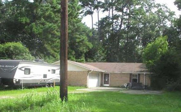 2nd image of 11420 Sherwood Dr