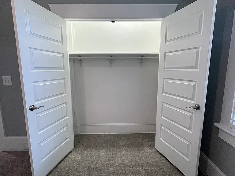 Main Bedroom Closet