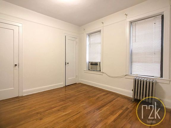 5th image of 4525 42nd St APT 1B