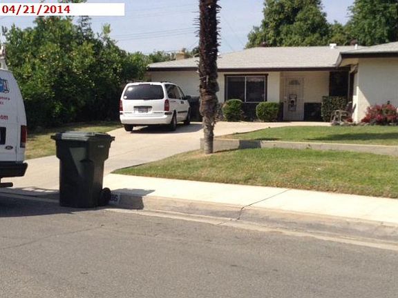 2nd image of 25586 Lomas Verdes St
