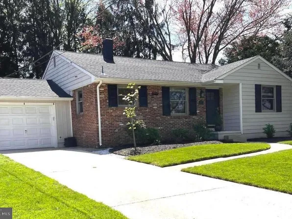 431 Covered Bridge Rd, Cherry Hill, NJ 08034