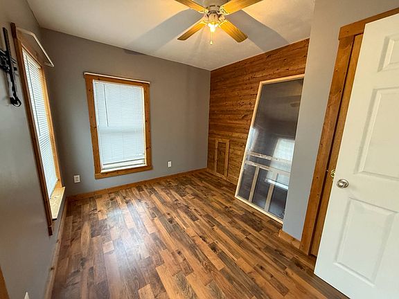 5th image of 256 Summit Ave