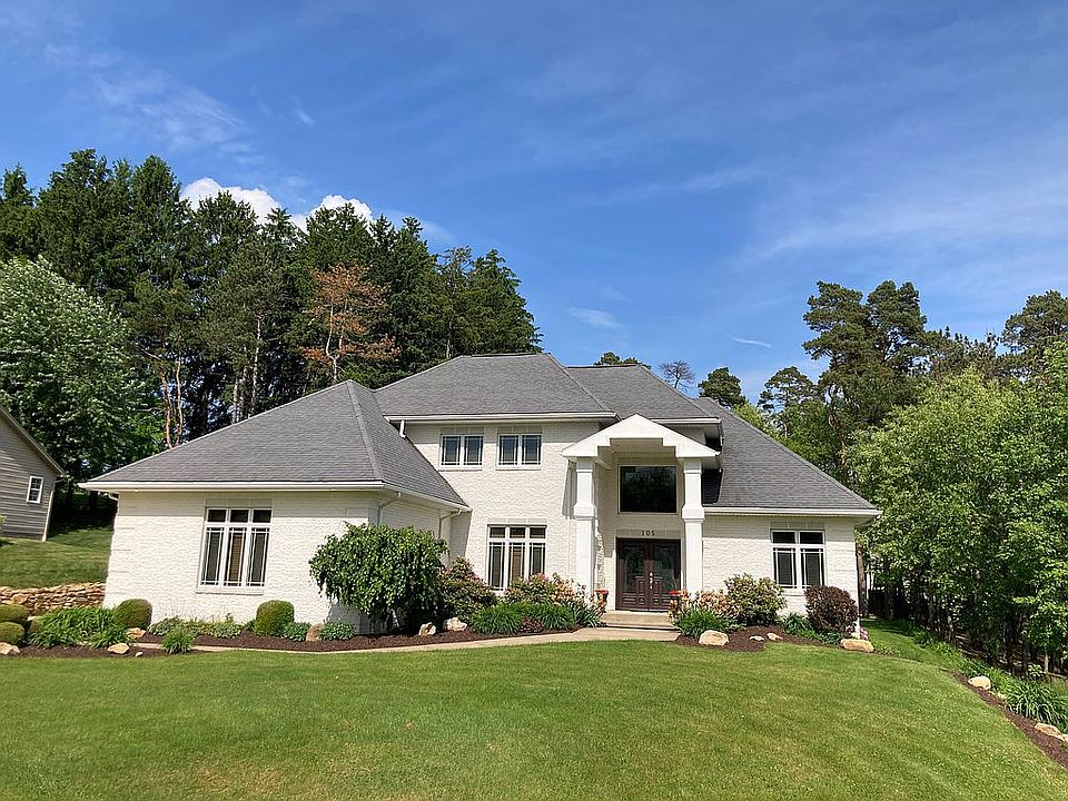 1st image of 105 Stratford Dr