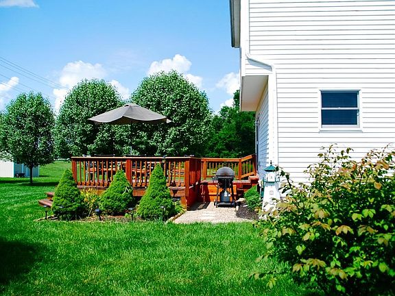 2nd image of 776 Village Mill Dr