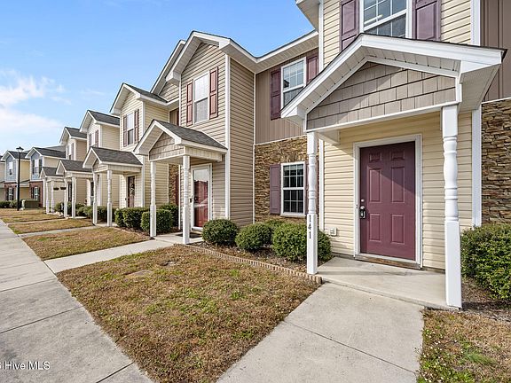 3rd image of 141 Glen Cannon Drive