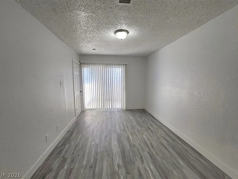 740 N 11th St #2 — Photo 14