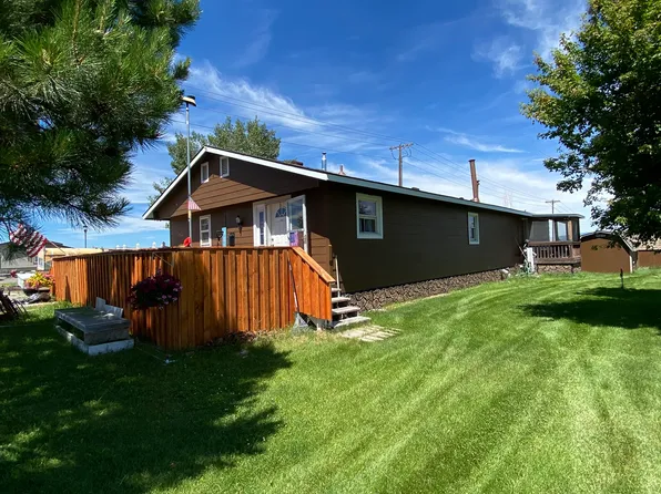 3200 Derek Rd, Helena, MT 59602