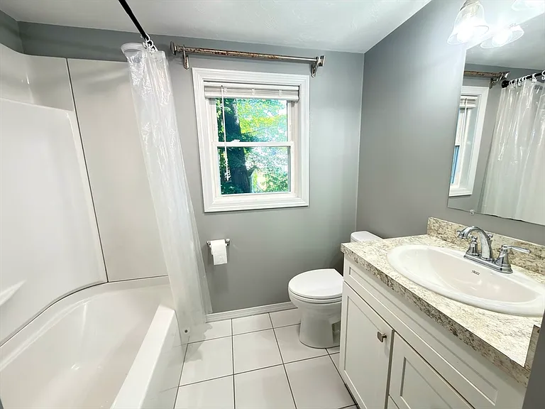 1 Annaberry Ln #1A — Photo 10