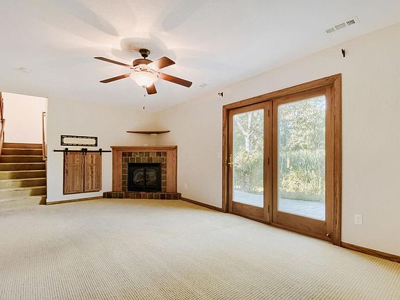 4th image of 4075 Valentine Crest Rd