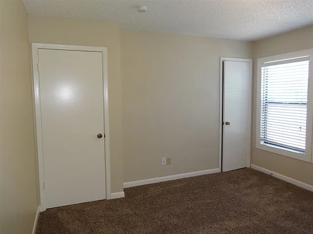 4611 Camas — Photo 7