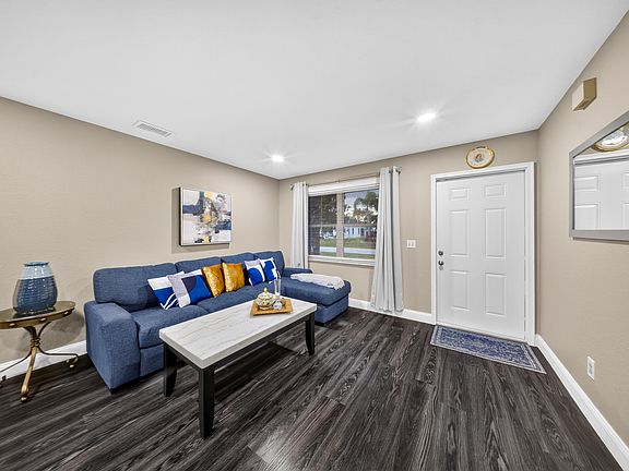 2nd image of 2341 SE West Blackwell Drive