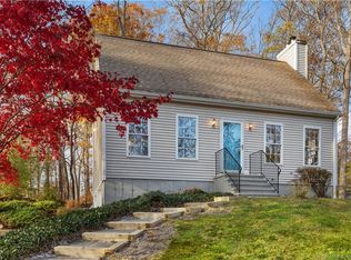 90 Marvel Rd, Guilford, CT 06437