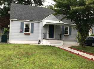 41 Mackay Ave, Paramus, NJ 07652