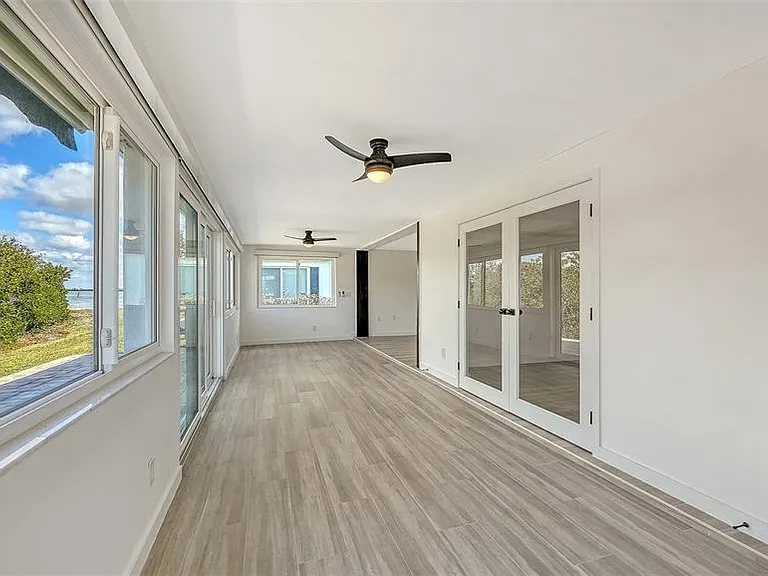 909 Spanish Dr N — Photo 10