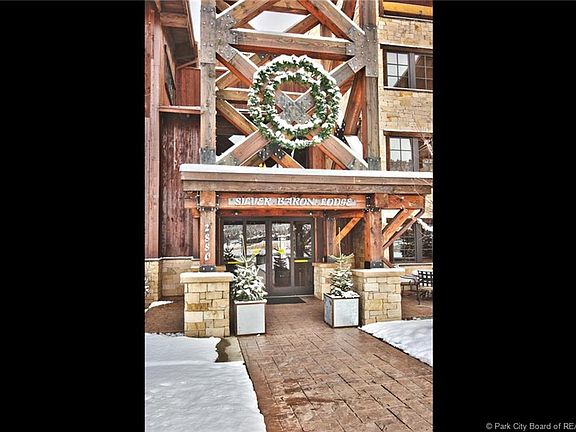 2nd image of 2880 Deer Valley Dr E #6211