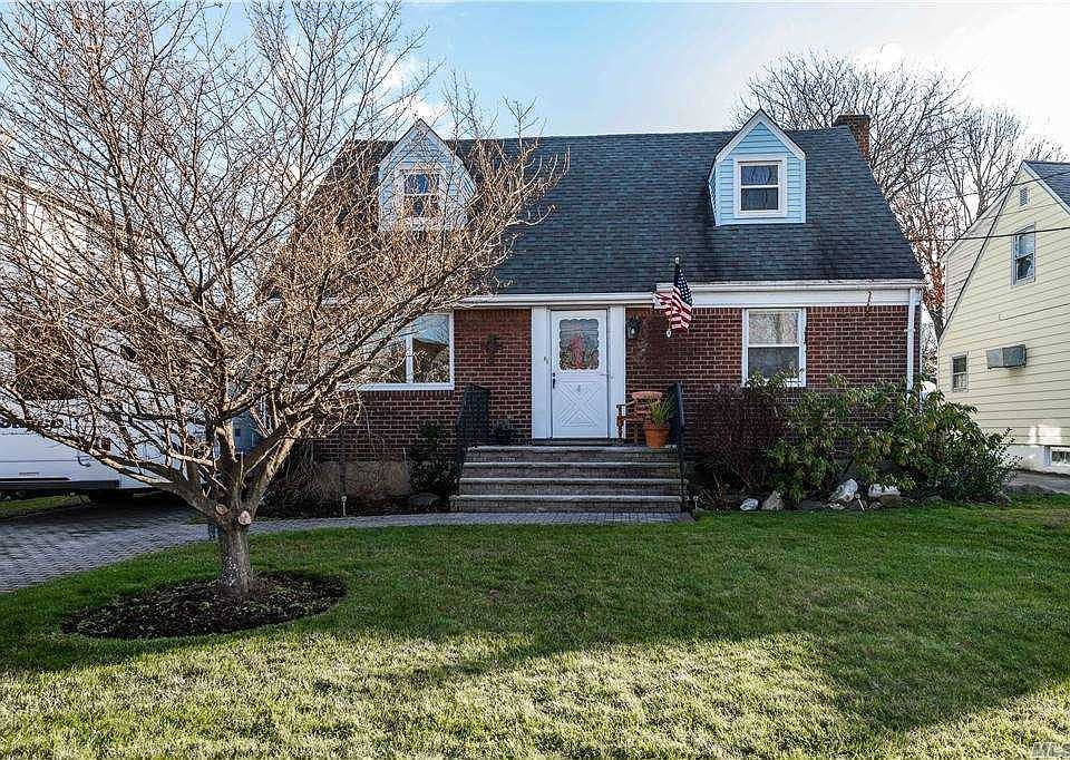 1st image of 4 Rhame Ave