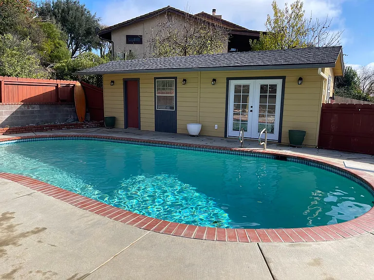 740 Tanner Dr #C — Photo 1