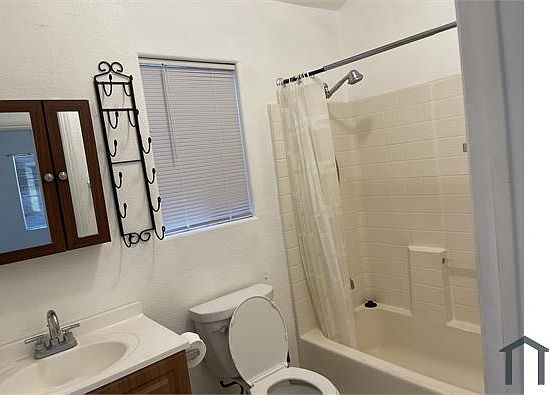 3rd image of 11135 Evers Ave