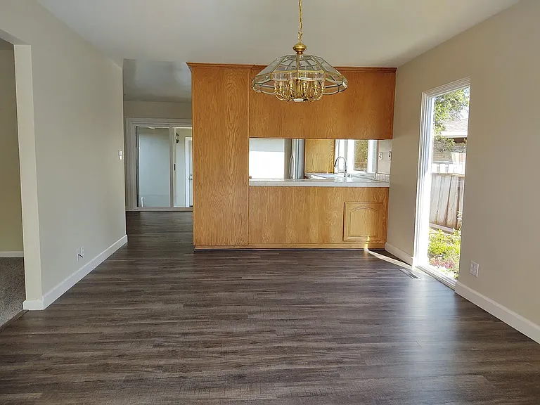 1234 Belknap Ct — Photo 18