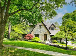 86 Chadbourne Rd, Rochester, NY 14618