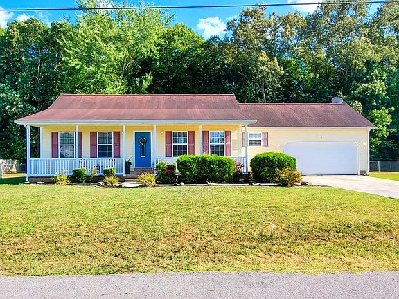 3rd image of 451 Cam Court Dr