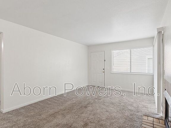 3rd image of 2529 Greenwood Ln APT 6