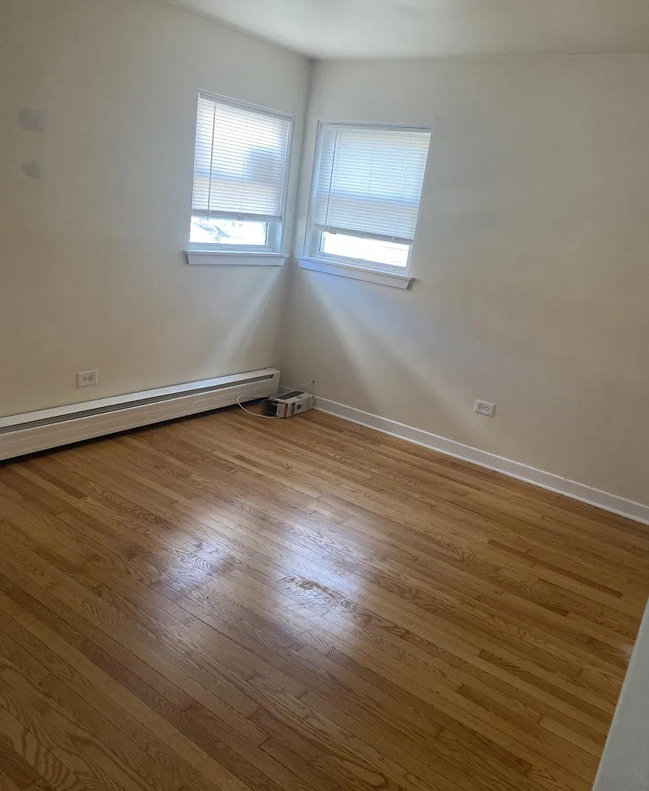 1 bed, 700 sqft, $1,250 — Photo 3