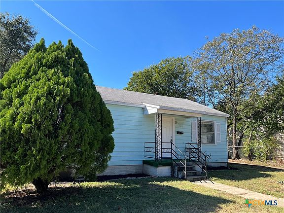 2nd image of 706 Northside Dr