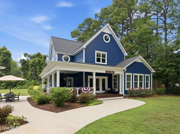 110 Viola Court, Swansboro, NC 28584